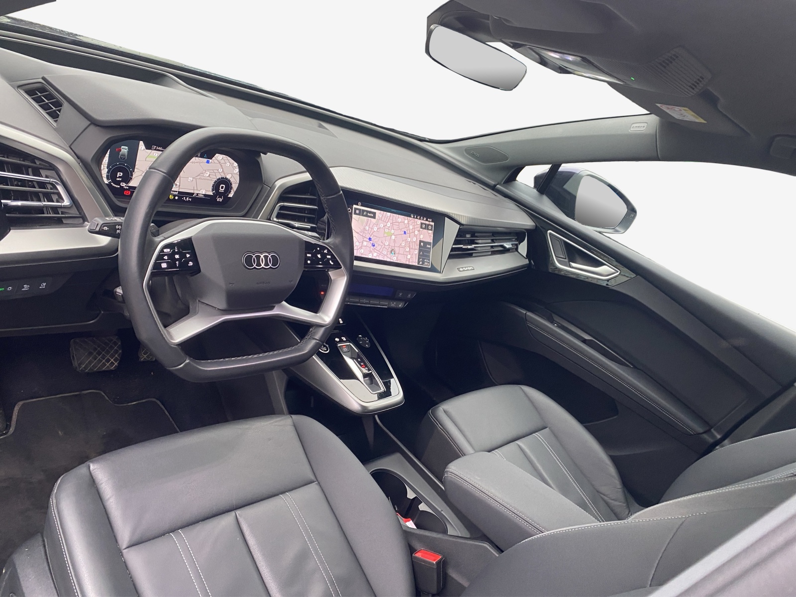 AUDI Q4 e-tron 50 quattro-image-15