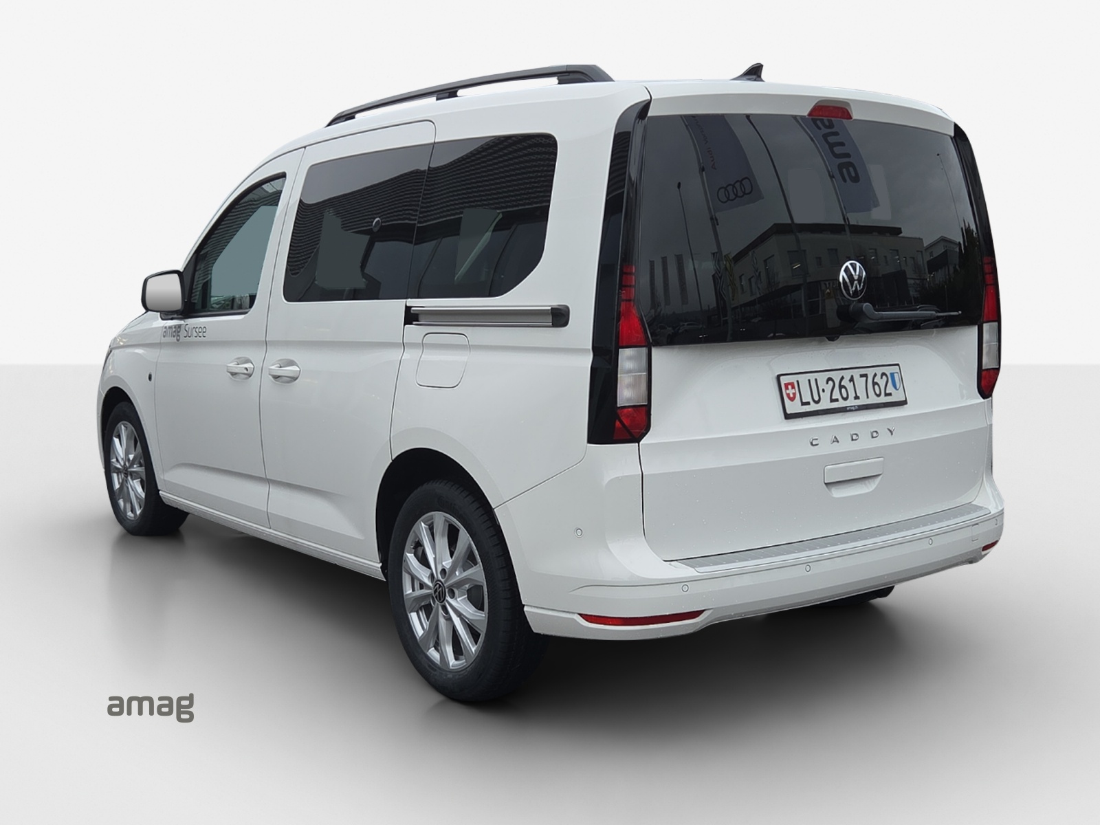 VW Caddy 2.0 TDI Liberty DSG-image-2