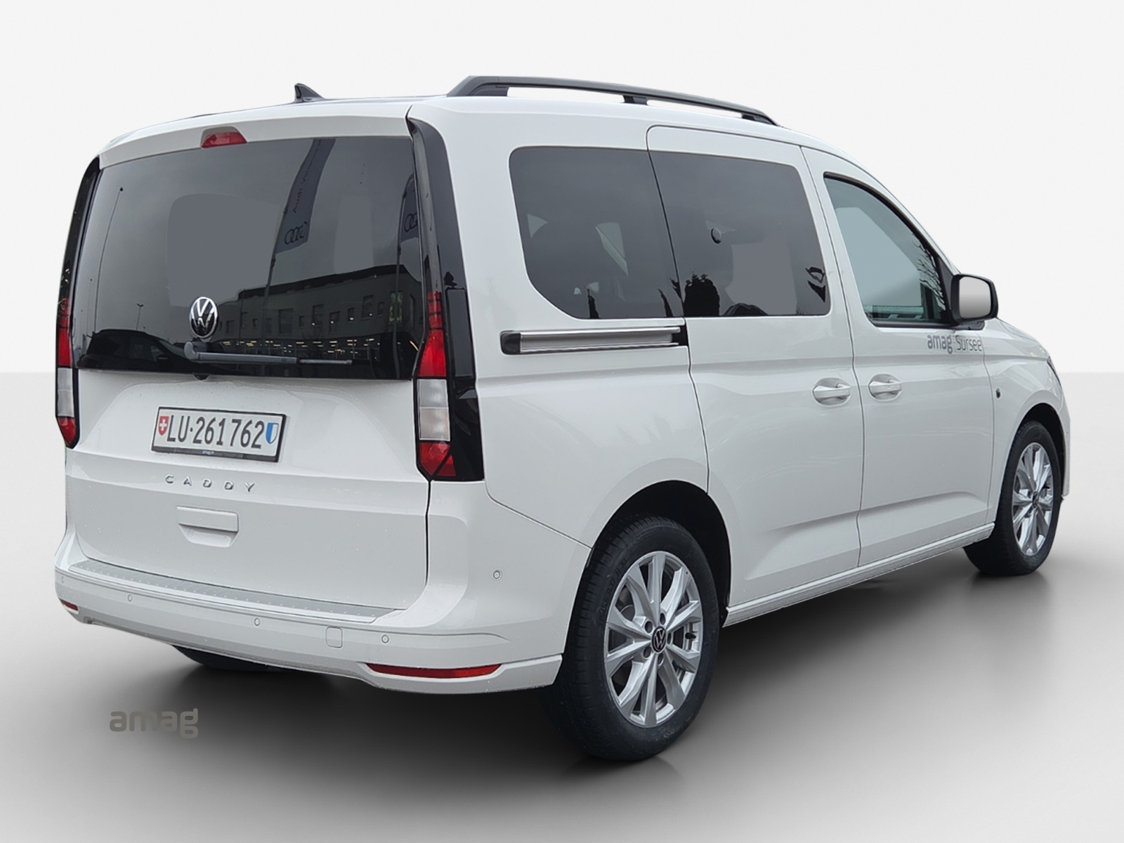 VW Caddy 2.0 TDI Liberty DSG-image-4