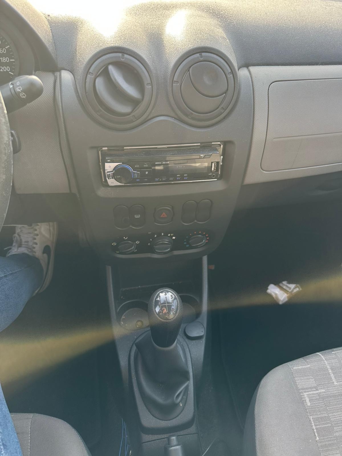 DACIA Sandero 1.2 Ambiance-image-2