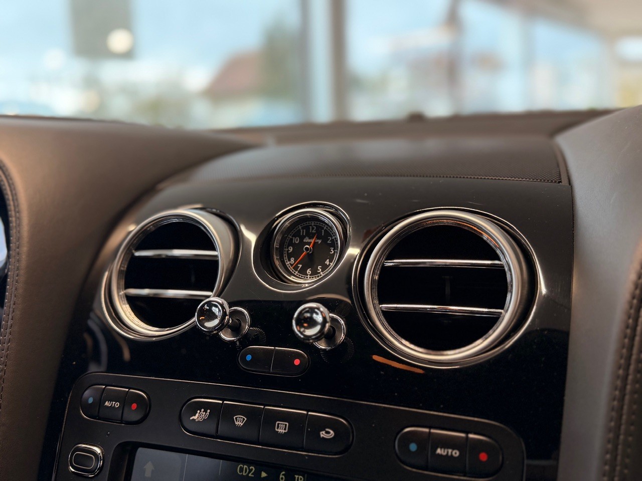 BENTLEY Continental GT 6.0-image-23