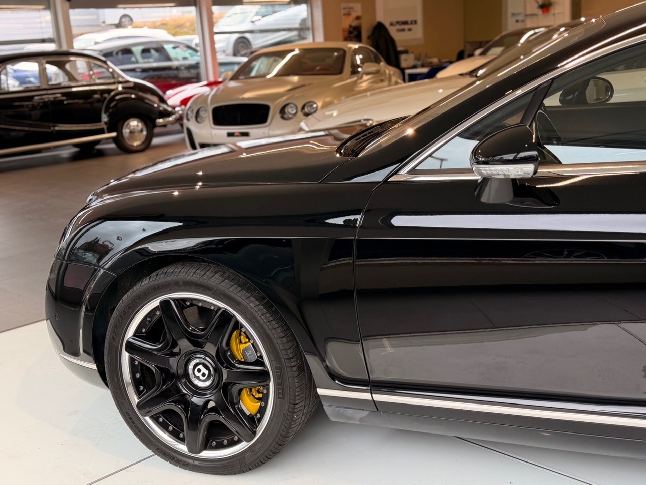 BENTLEY Continental GT 6.0-image-8