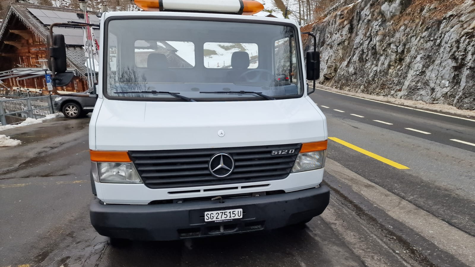 MERCEDES-BENZ VARIO 512 D-image-1