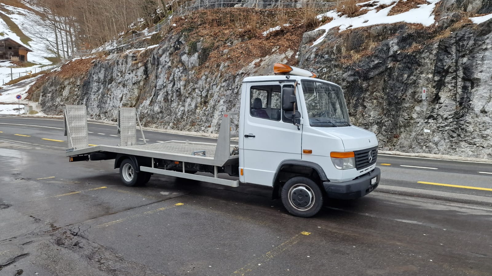 MERCEDES-BENZ VARIO 512 D-image-7