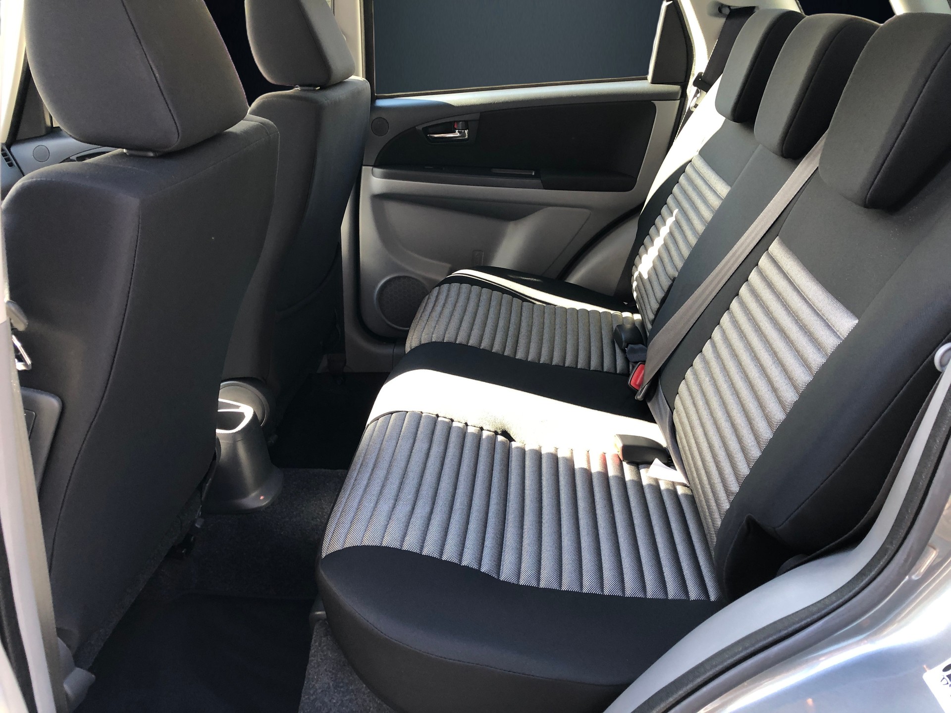 SUZUKI SX4 1.6 16V GL Top Barry 4WD-image-5