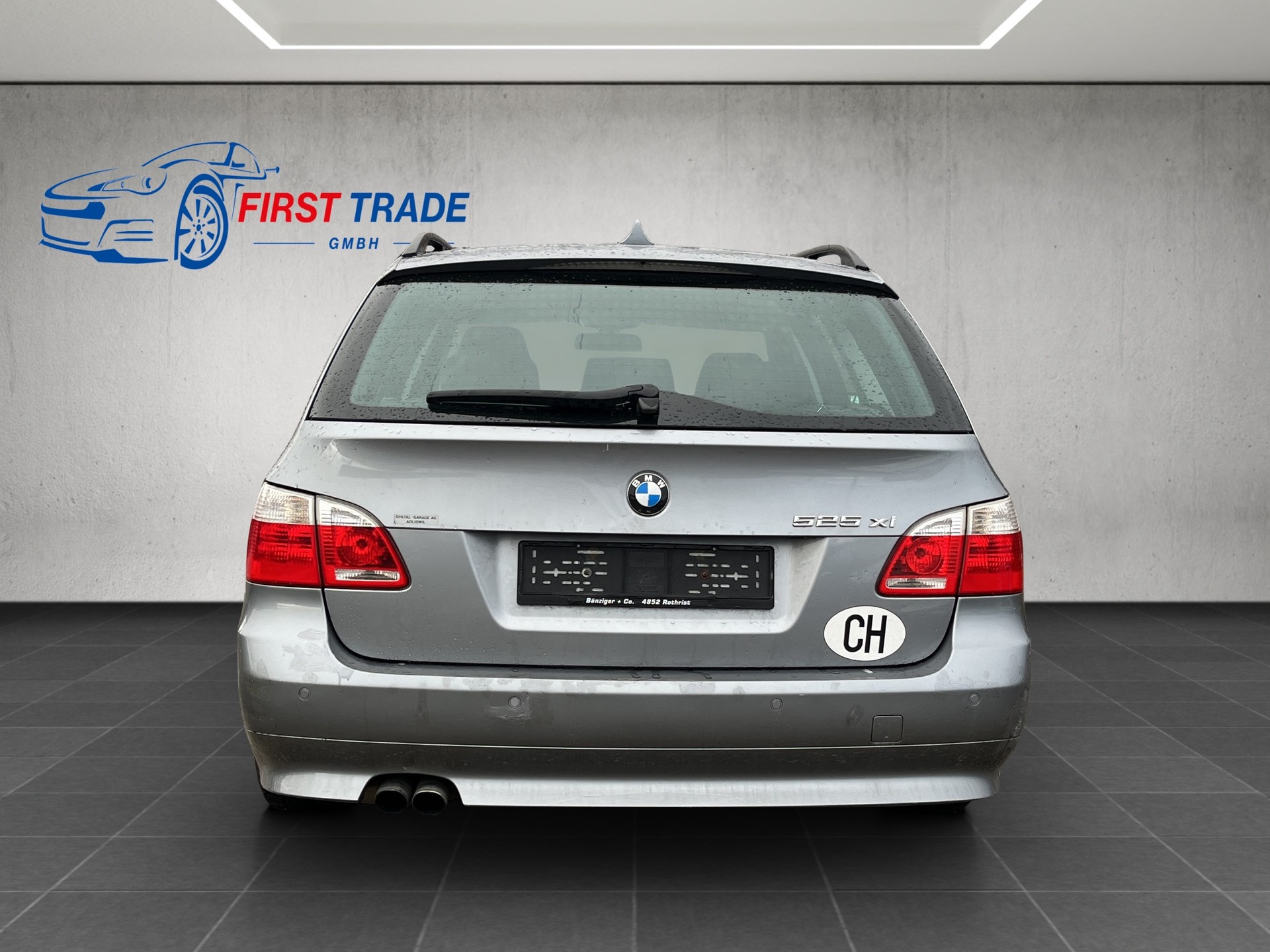 BMW 525xi Touring-image-5