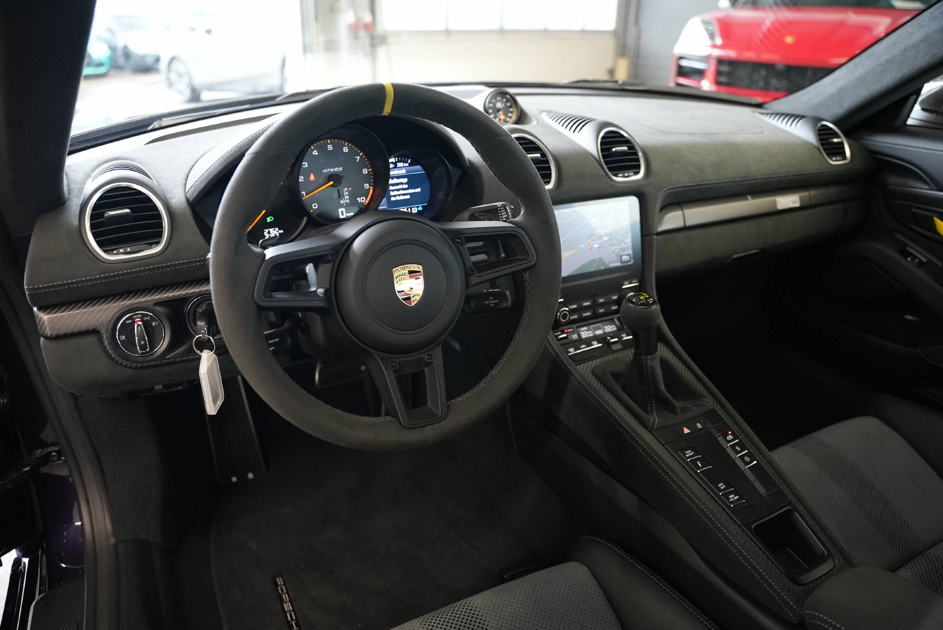 PORSCHE Cayman 718 GT4 RS PDK Weissach-image-11