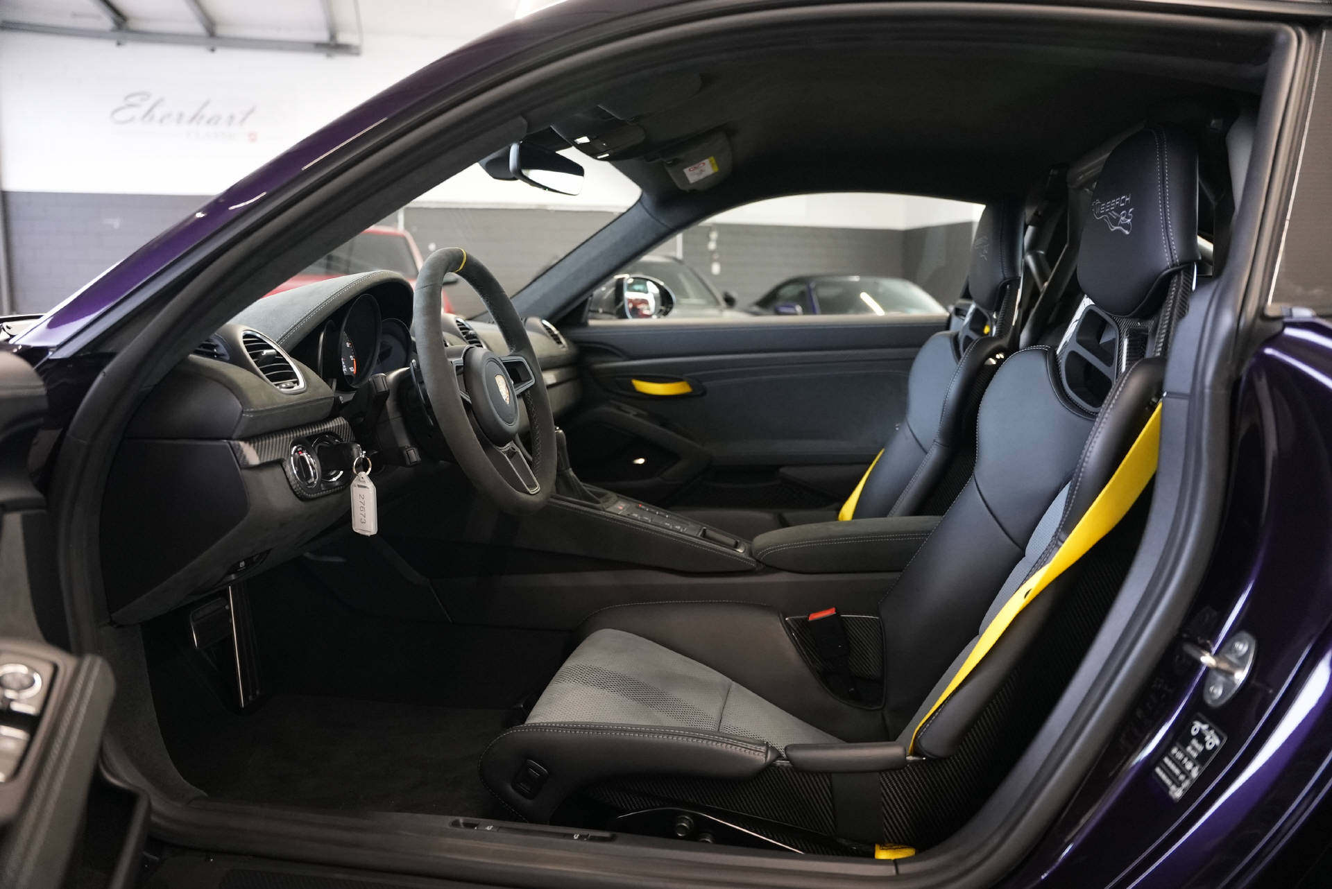 PORSCHE Cayman 718 GT4 RS PDK Weissach-image-7