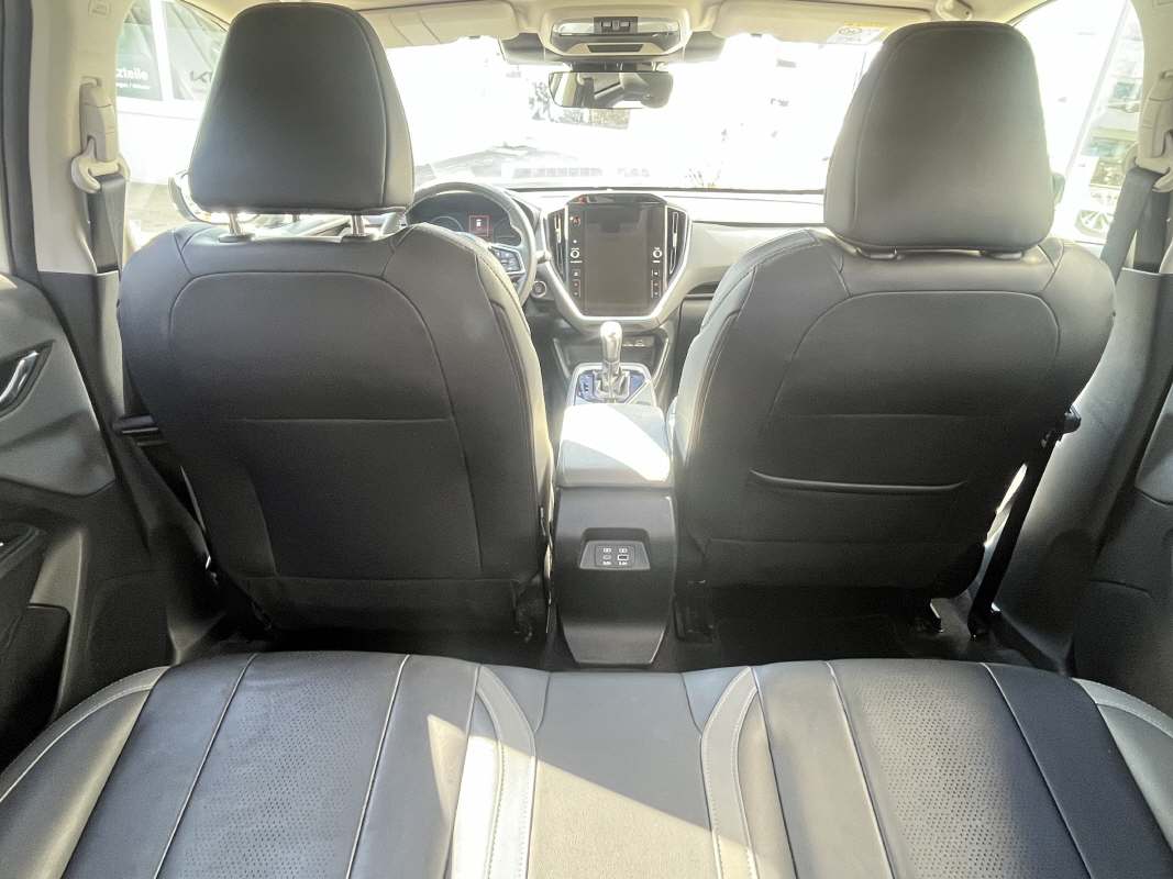 SUBARU Crosstrek 2.0i e-Boxer Luxury-image-5