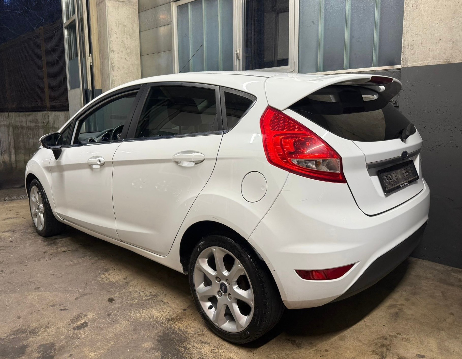 FORD Fiesta 1.4 16V Colourline //AB MFK!-image-3