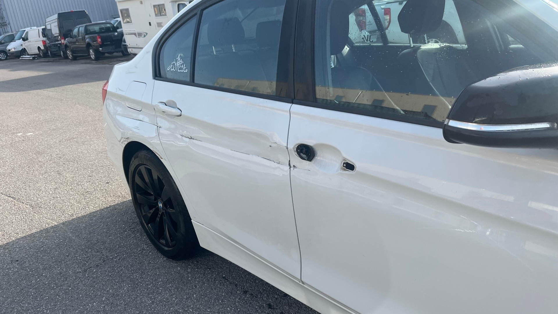 BMW 320i xDrive Sport Line Steptronic-image-3