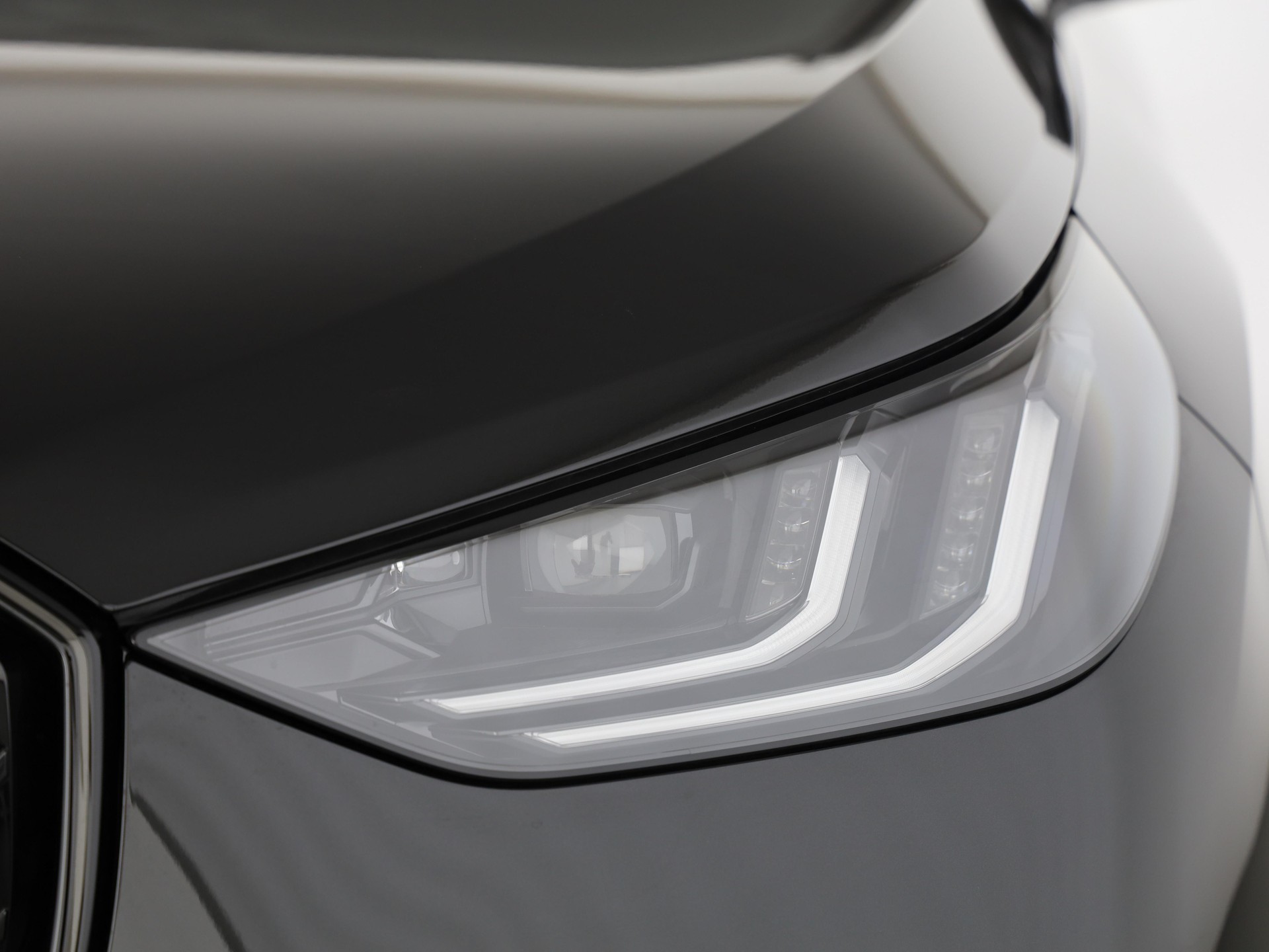 BMW X3 20d xDrive-image-5