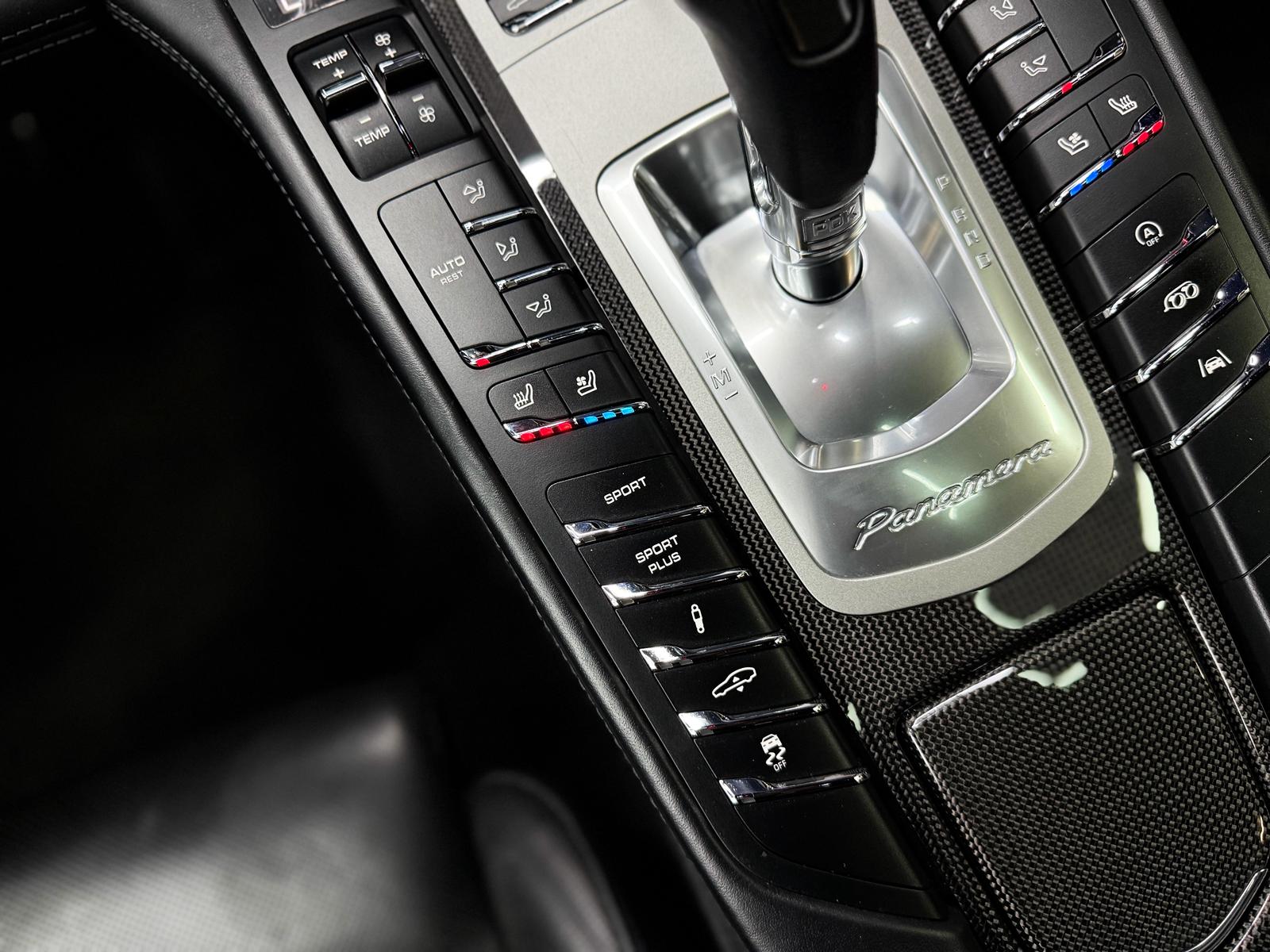 PORSCHE Panamera Turbo 4.8 PDK-image-13