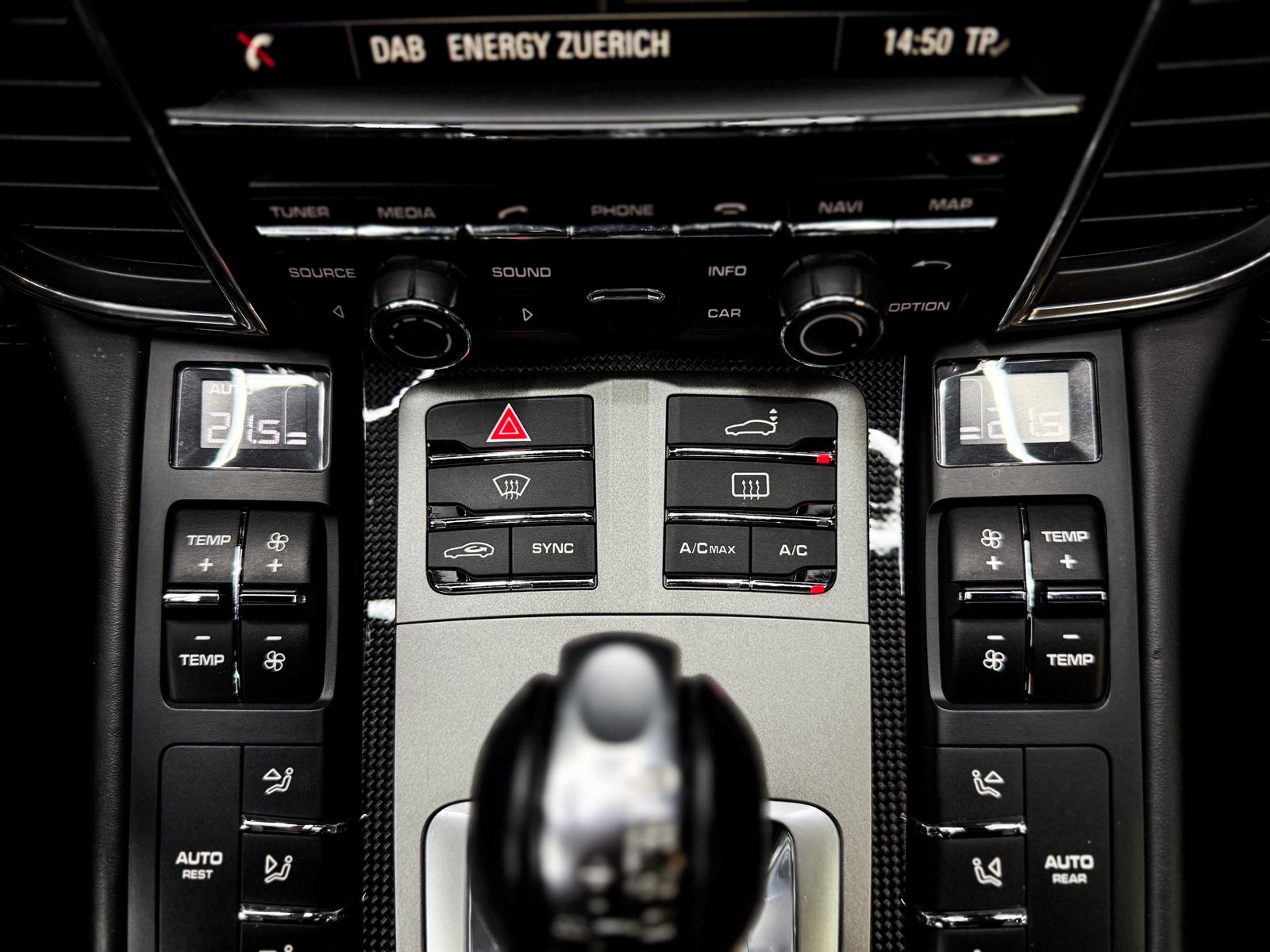 PORSCHE Panamera Turbo 4.8 PDK-image-12