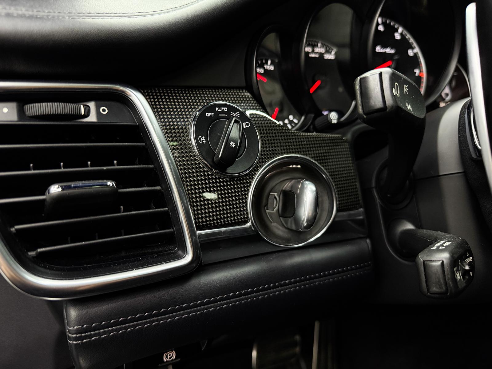 PORSCHE Panamera Turbo 4.8 PDK-image-17