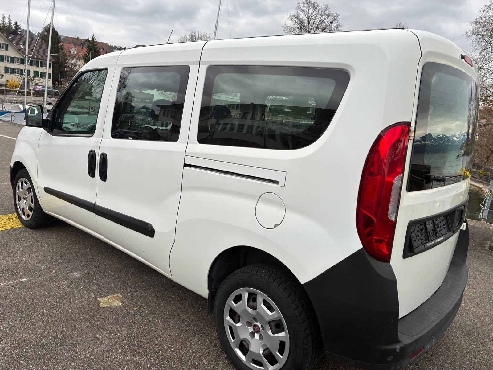 FIAT Doblò 1.3 Multijet Kombi Base-image-11