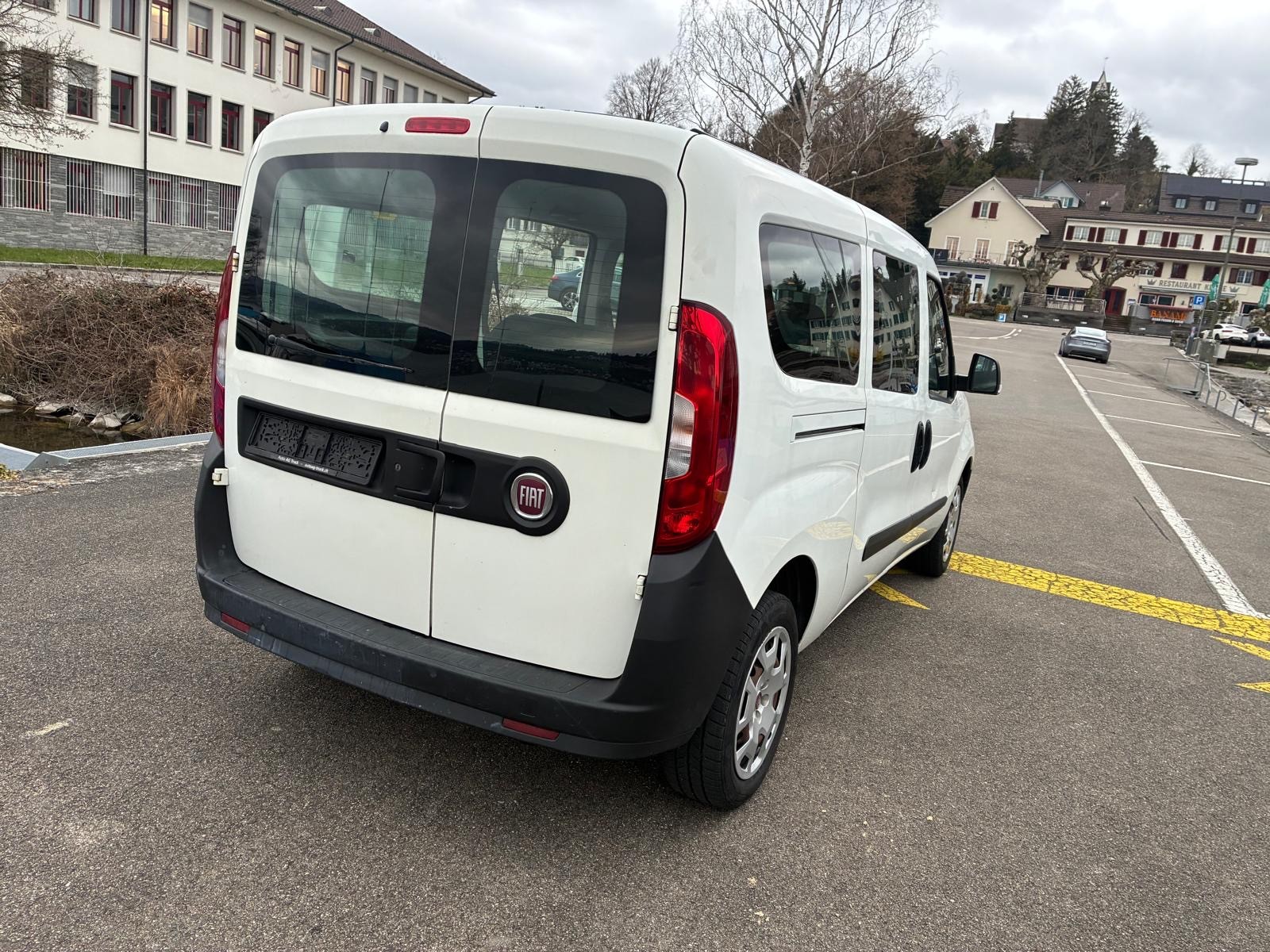 FIAT Doblò 1.3 Multijet Kombi Base-image-13