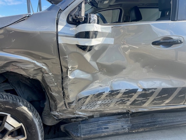 NISSAN Navara Double Cab N-Guard 2.3 dCi 4WD-image-3