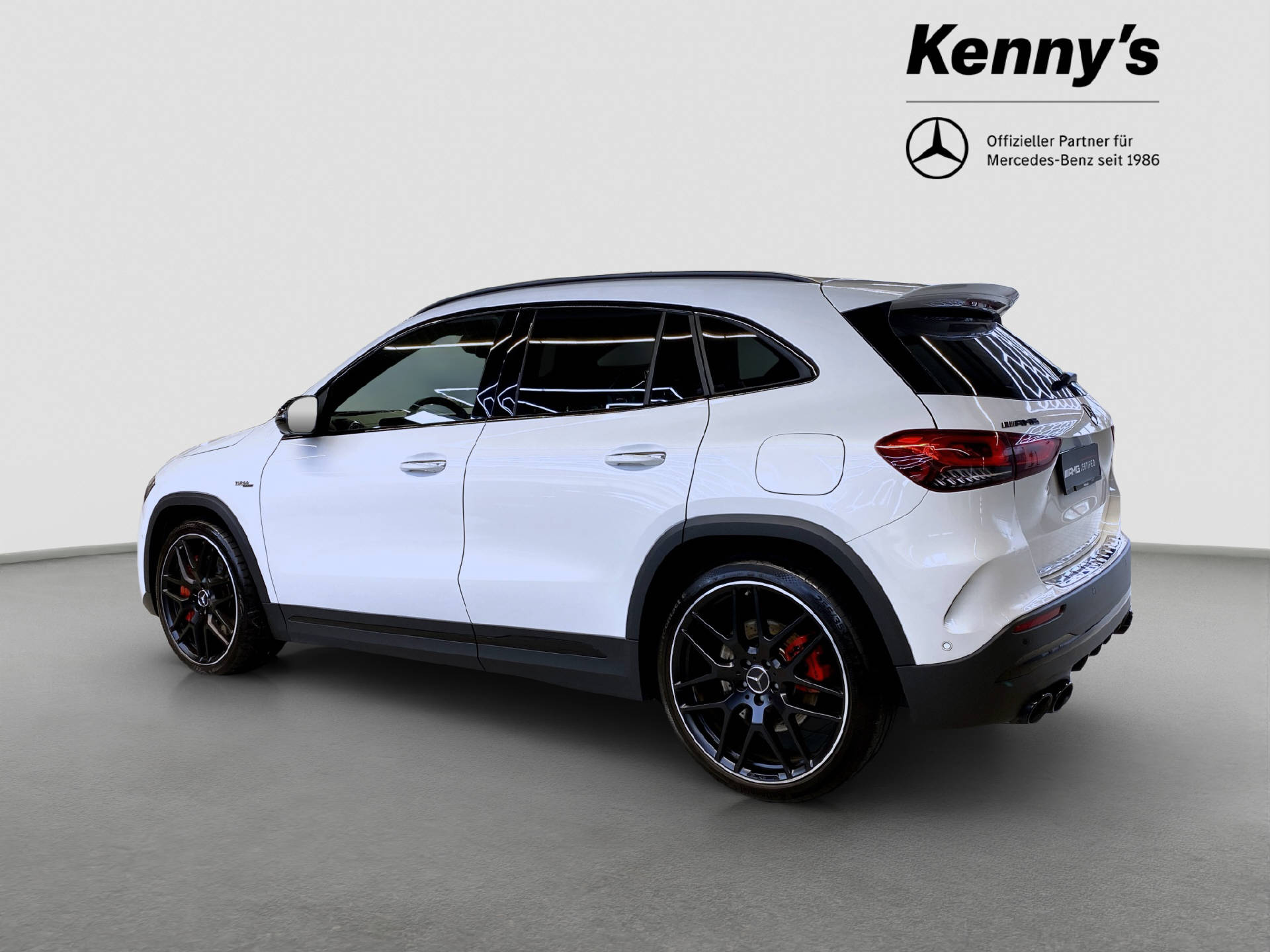 MERCEDES-BENZ GLA 45 S AMG 4MATIC+-image-4