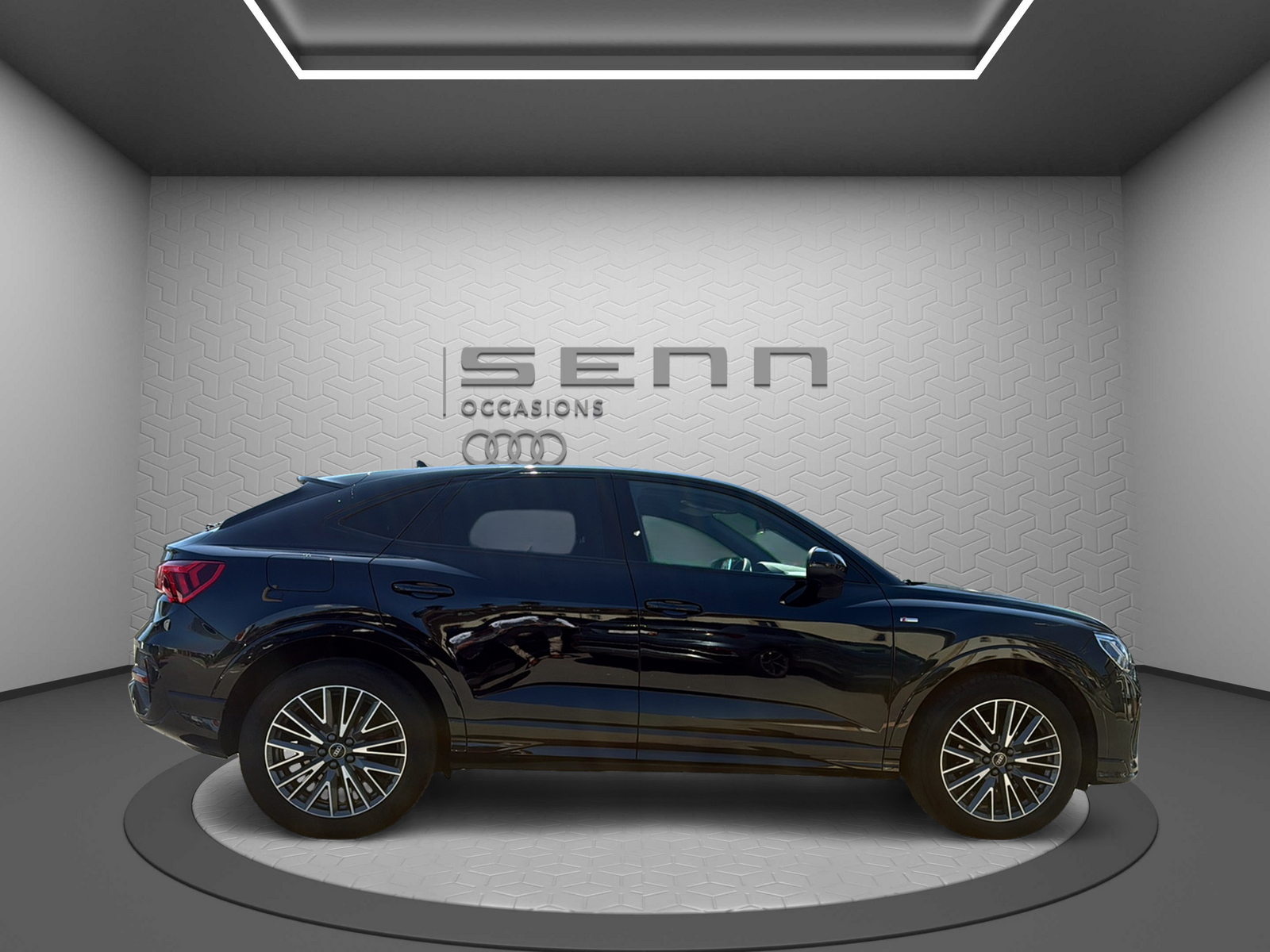 AUDI Q3 Sportback 35 TDI S line quattro S-tronic-image-6
