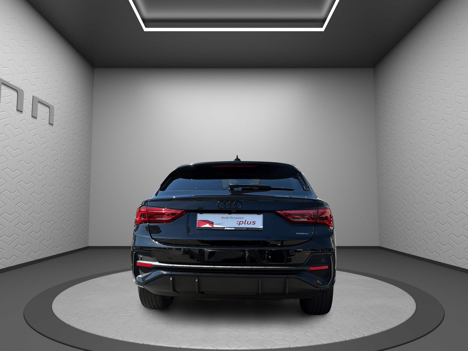 AUDI Q3 Sportback 35 TDI S line quattro S-tronic-image-4