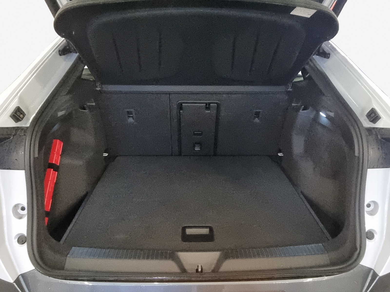 CUPRA Tavascan Type 9 77 kWh Adrenaline-image-12