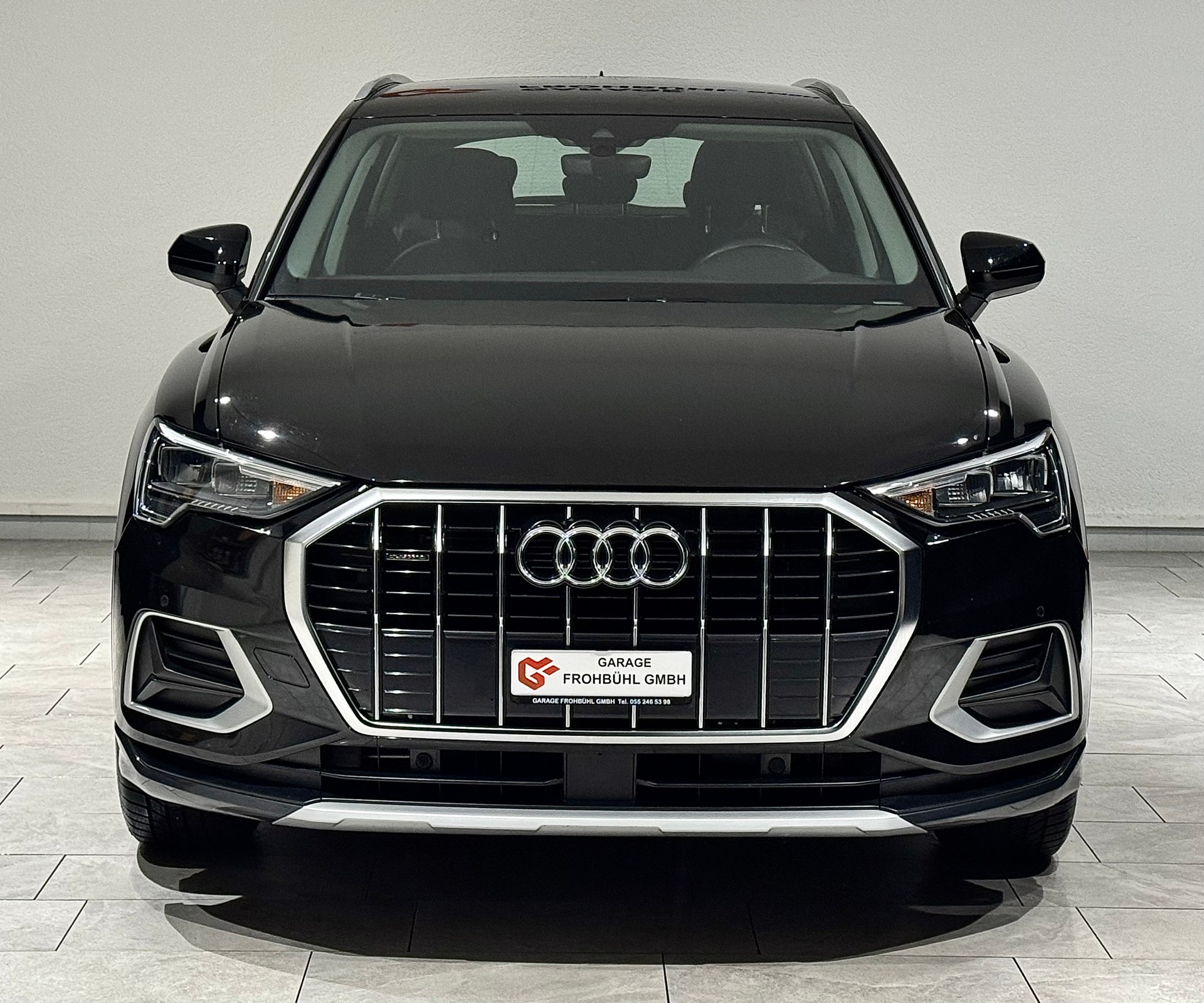 AUDI Q3 40 TFSI quattro S-tronic-image-2