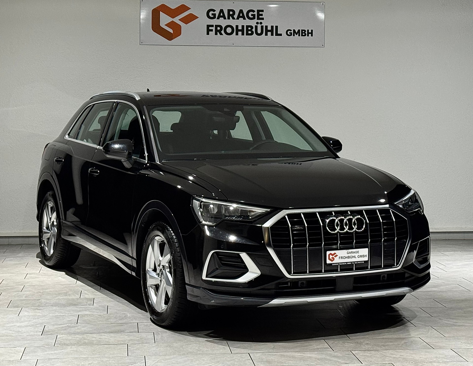 AUDI Q3 40 TFSI quattro S-tronic-image-1