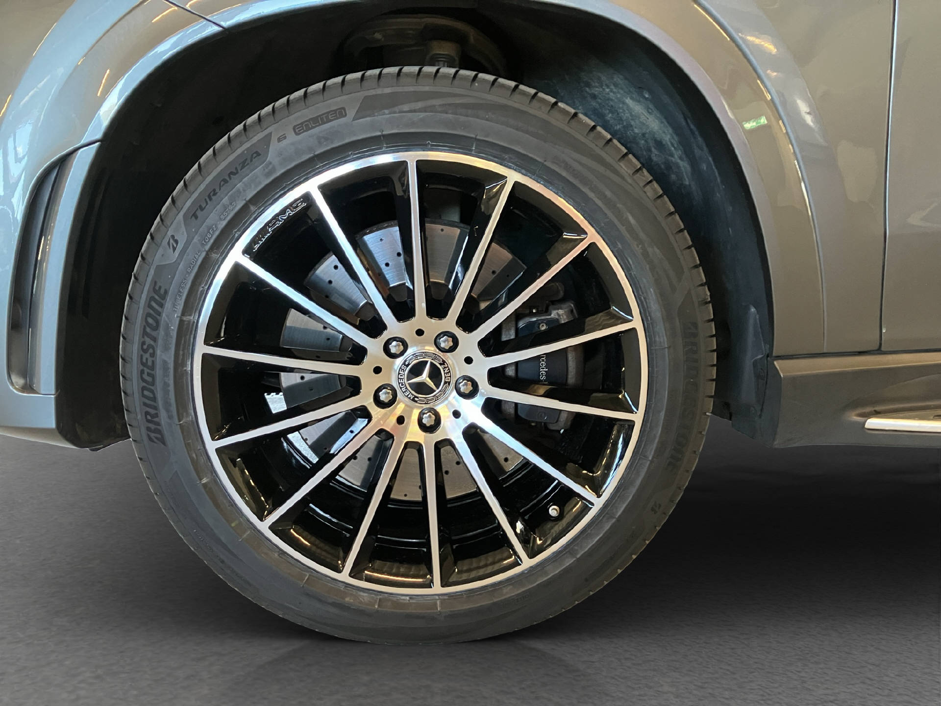 MERCEDES-BENZ GLE 350 de AMG Line 4MATIC-image-5