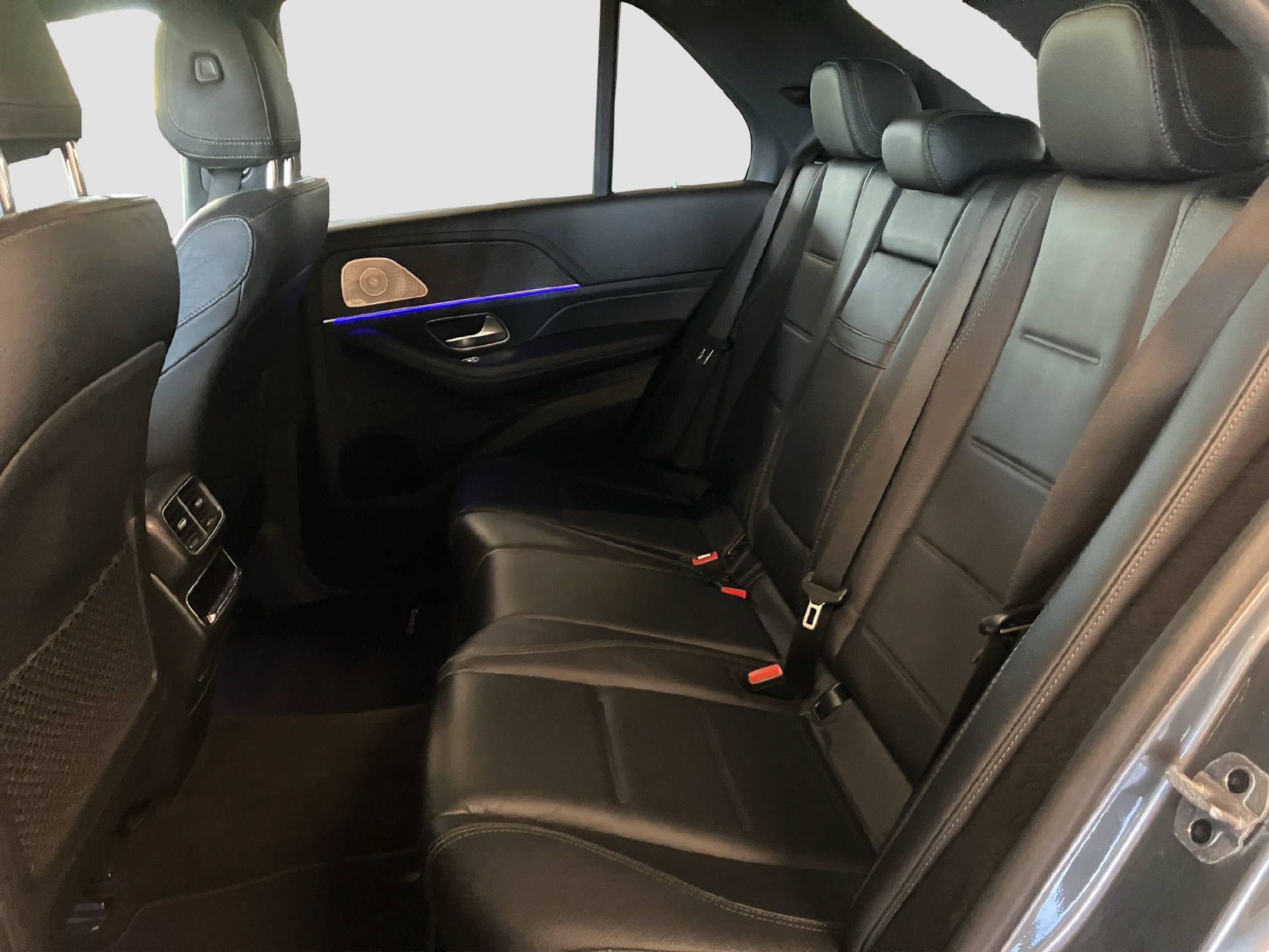 MERCEDES-BENZ GLE 350 de AMG Line 4MATIC-image-12