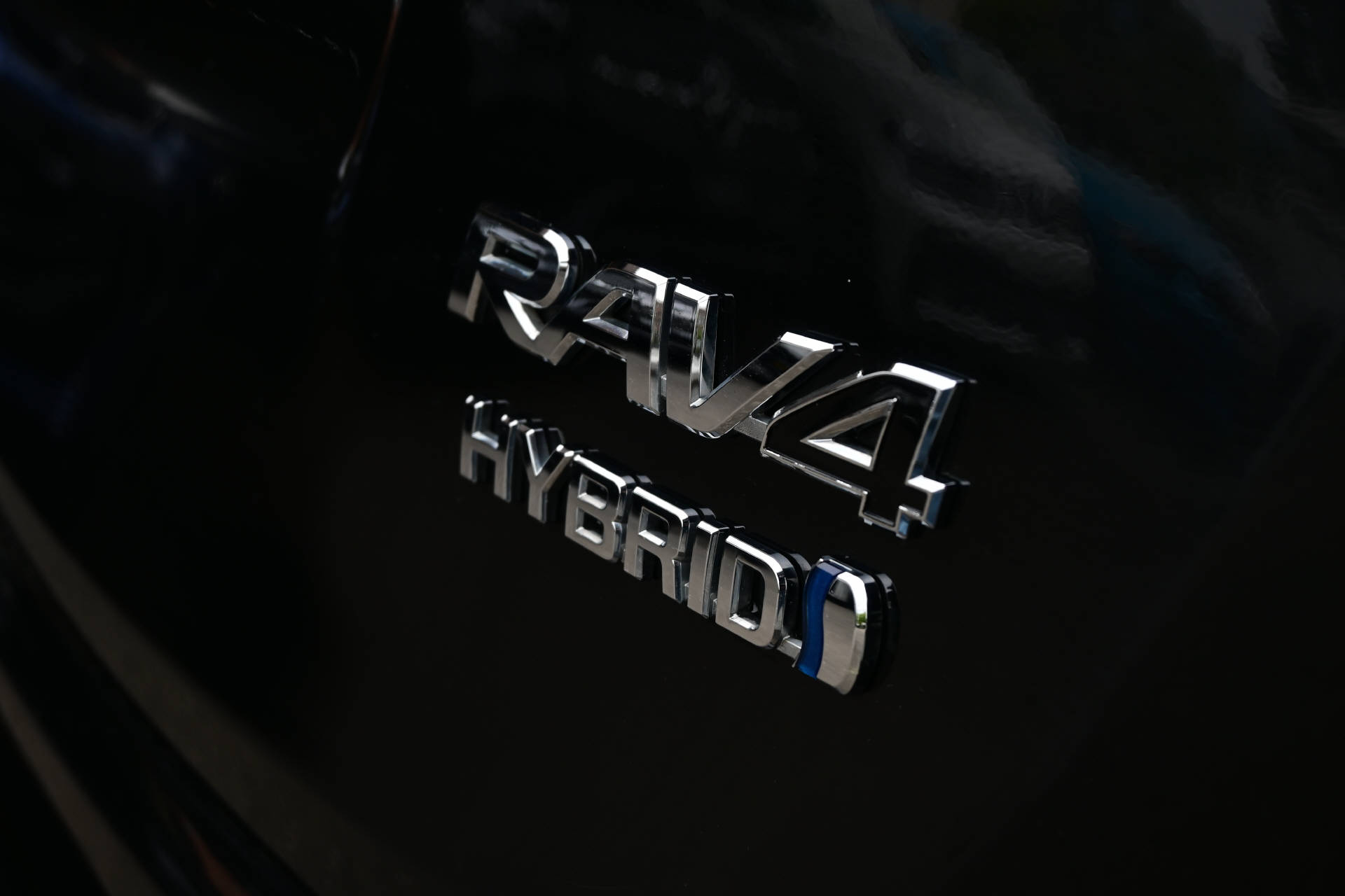 TOYOTA RAV-4 2.5 HSD Team *Spurhalteassistent*Abstandstempomat*-image-8