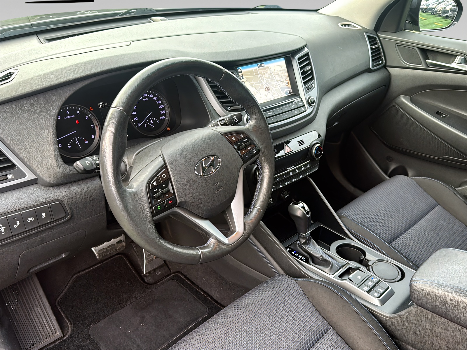 HYUNDAI Tucson 1.6 TGDI Vertex 4WD Automatic-image-11
