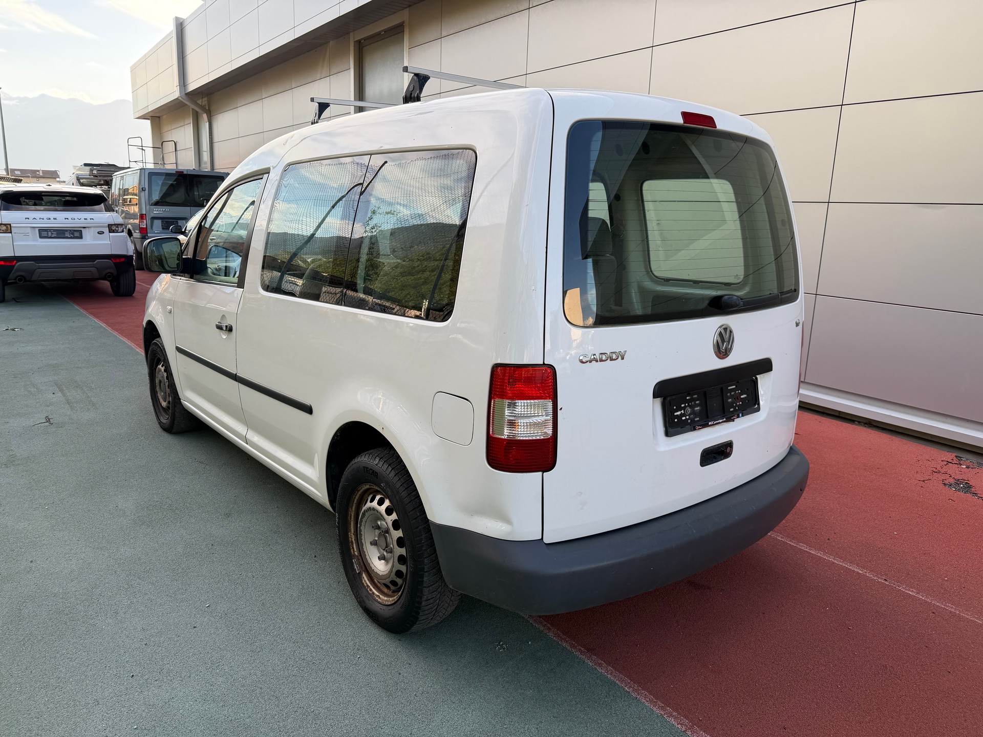 VW Caddy Life 1.6-image-3