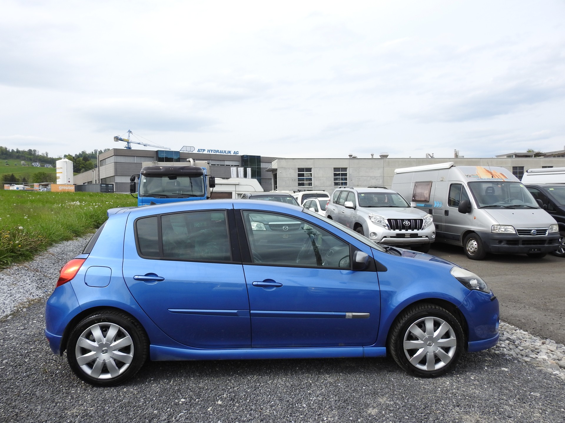 RENAULT Clio 2.0 16V GT-image-6