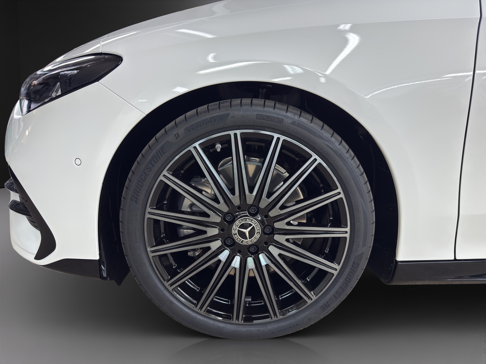 MERCEDES-BENZ CLA 220 4MATIC-image-7