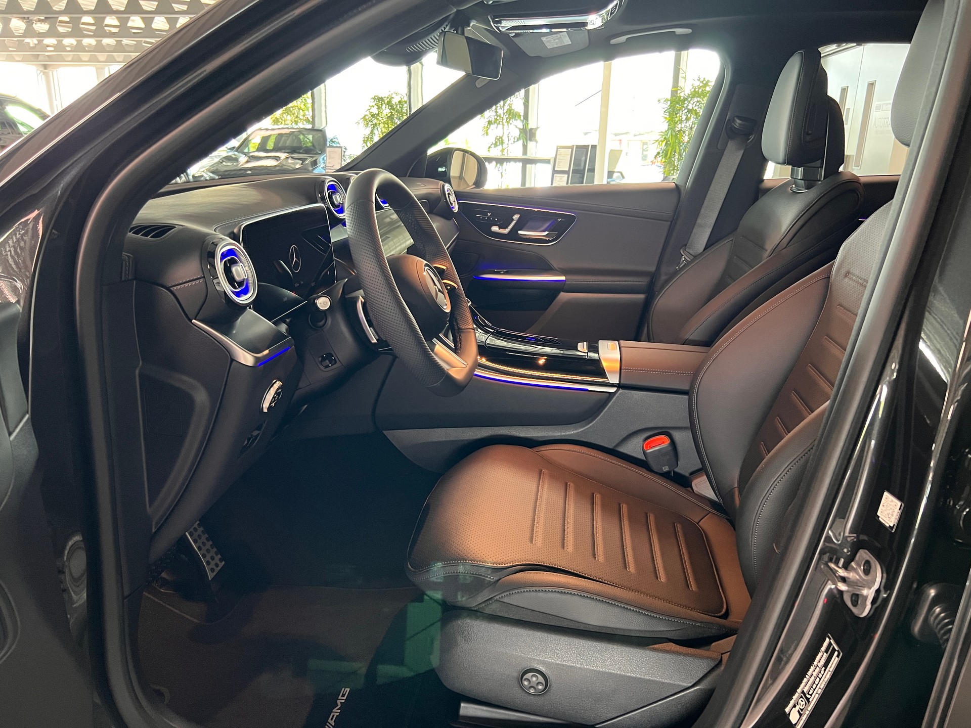 MERCEDES-BENZ GLC 200 4Matic 9G-Tronic-image-9