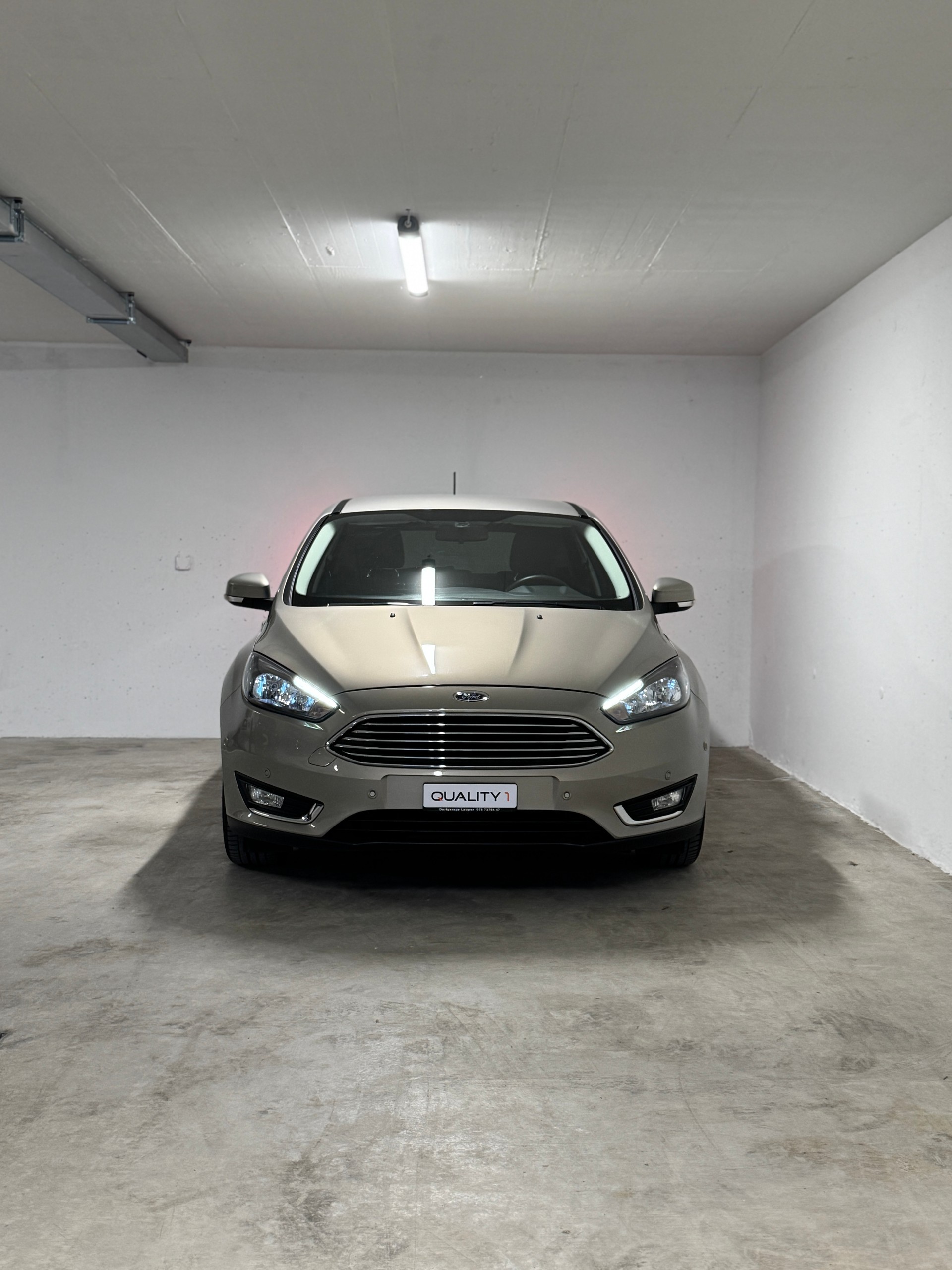 FORD Focus 1.5 SCTi Business-image-1