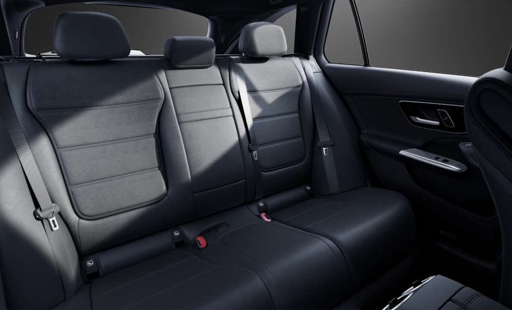 MERCEDES-BENZ C 220 d T 4 Matic-image-7