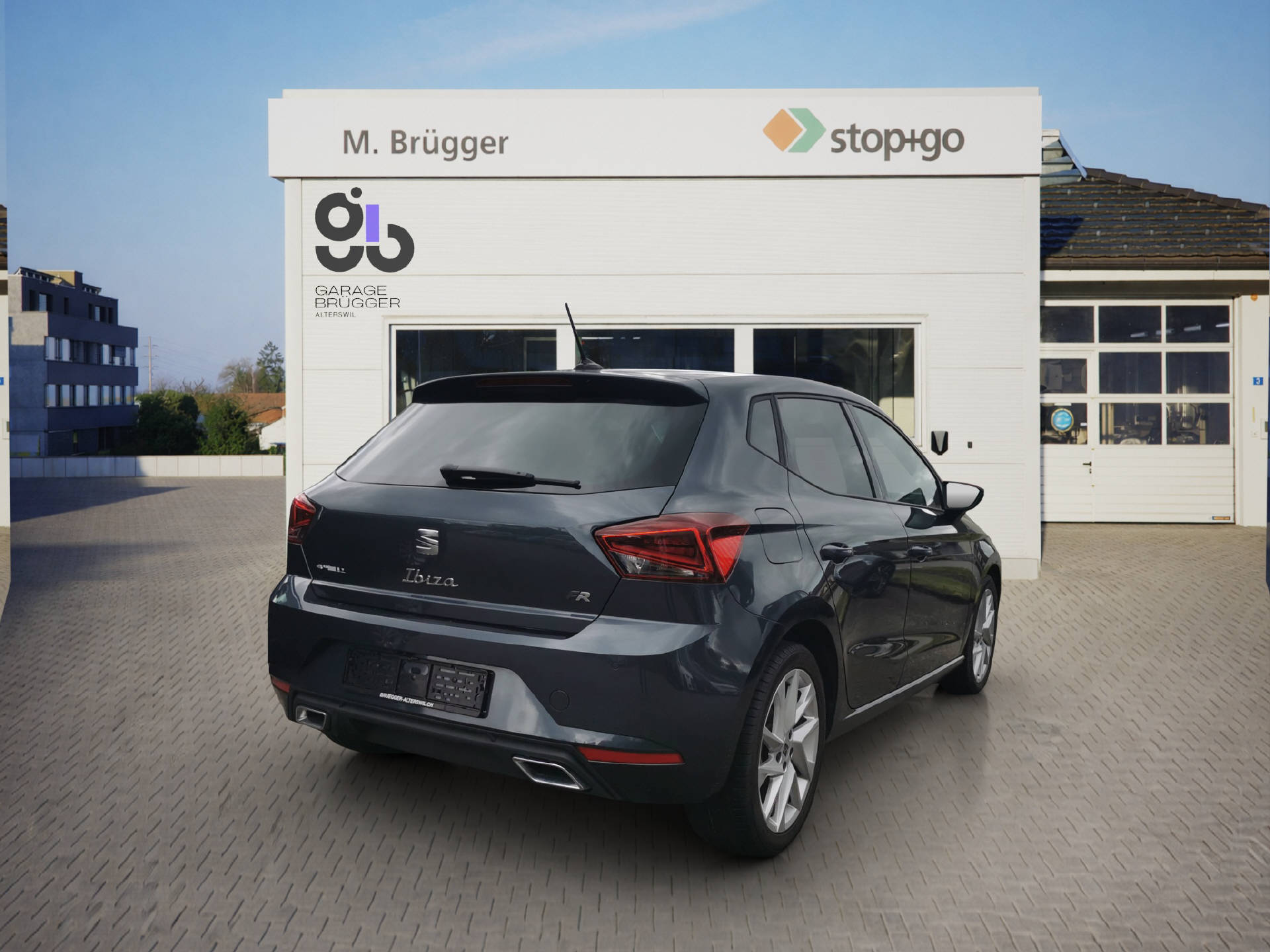 SEAT Ibiza 1.0 TSI 110 FR DSG-image-4