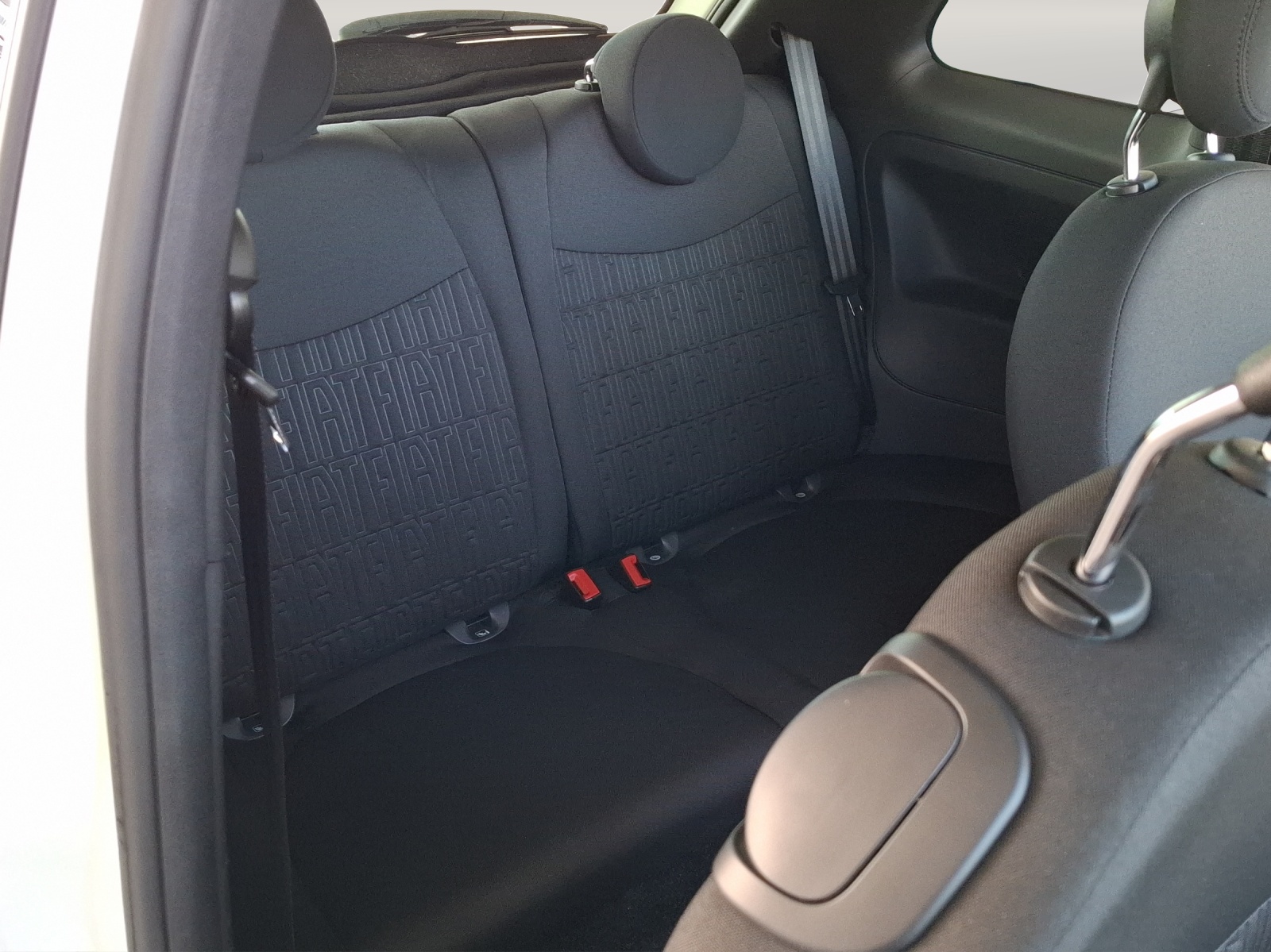 FIAT 500 1.0 N3 MildHybrid Swiss Edition // CH-Fahrzeug // 1.Hand-image-10