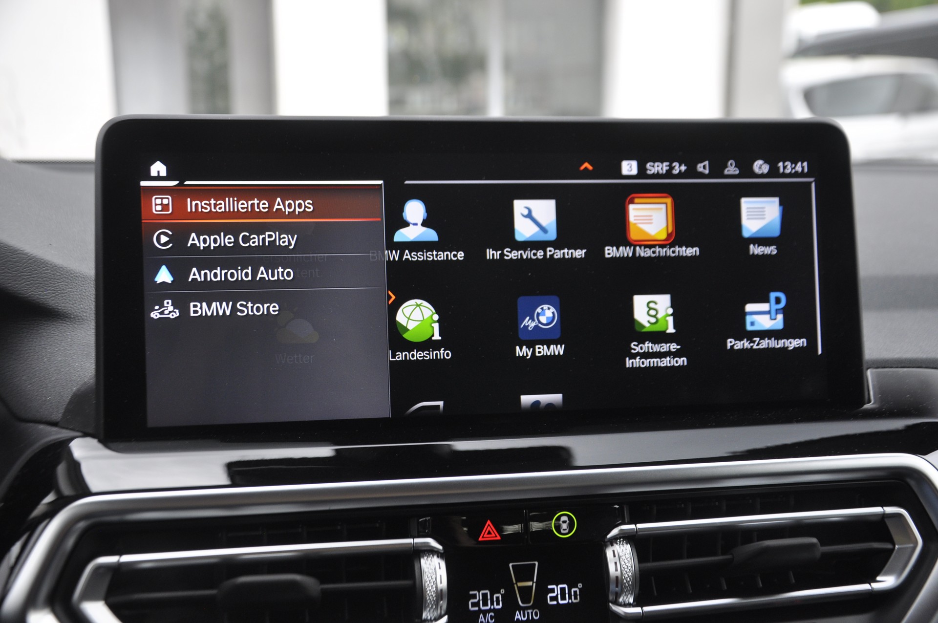 BMW X3 xDrive 20i-image-13