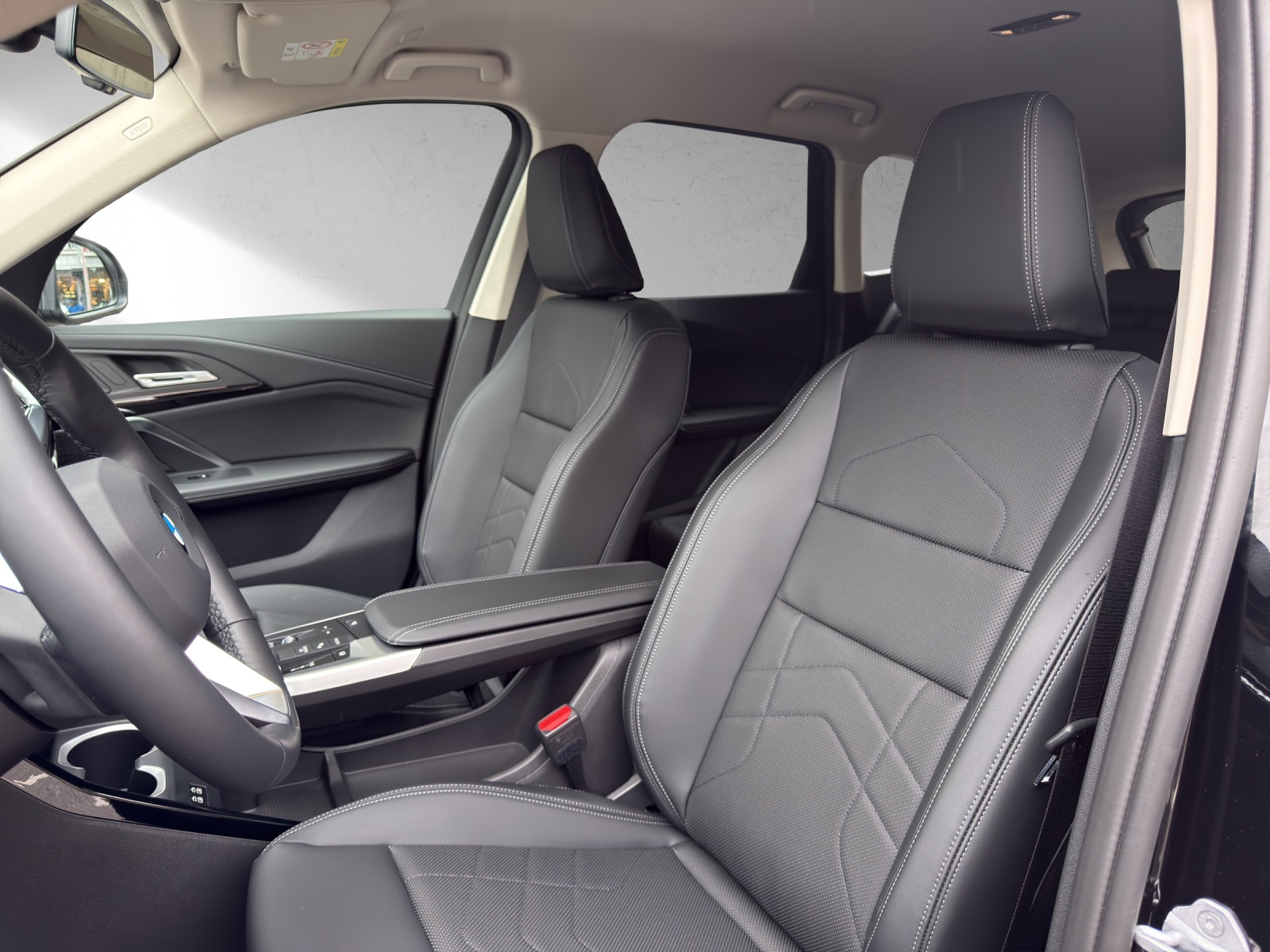 BMW X1 sDrive 18i xLine-image-15
