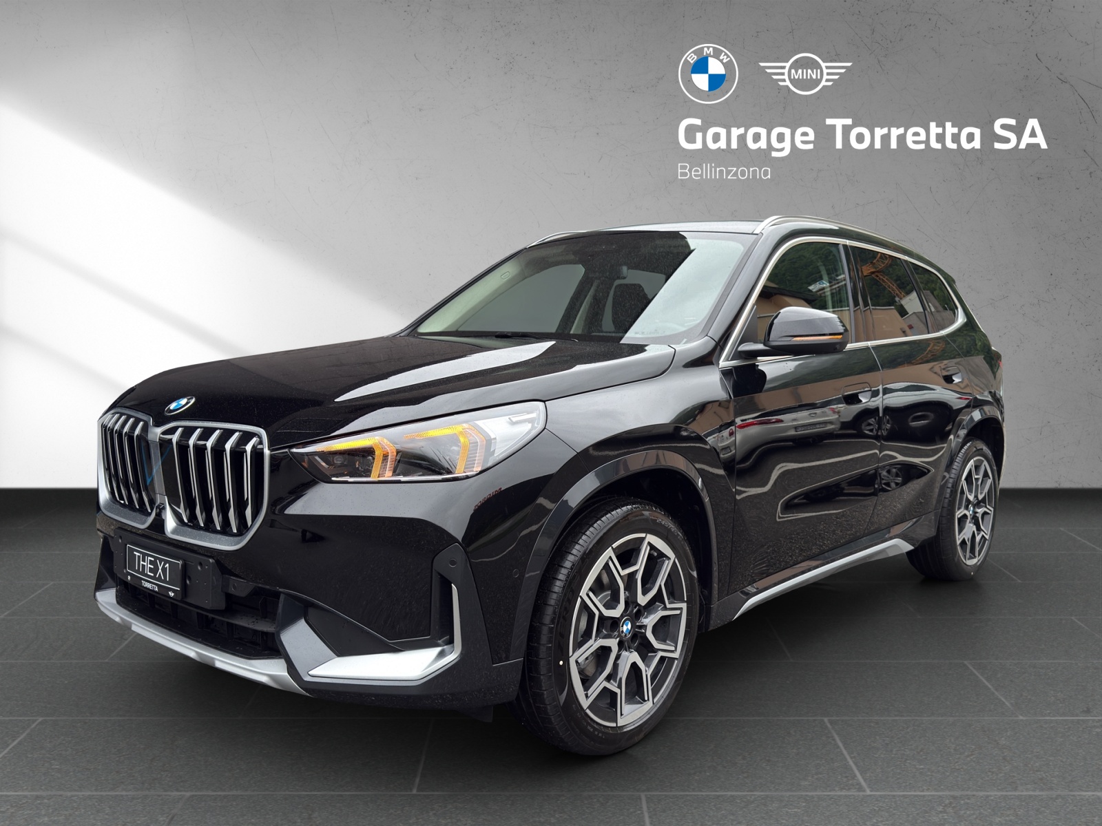 BMW X1 sDrive 18i xLine-image-0