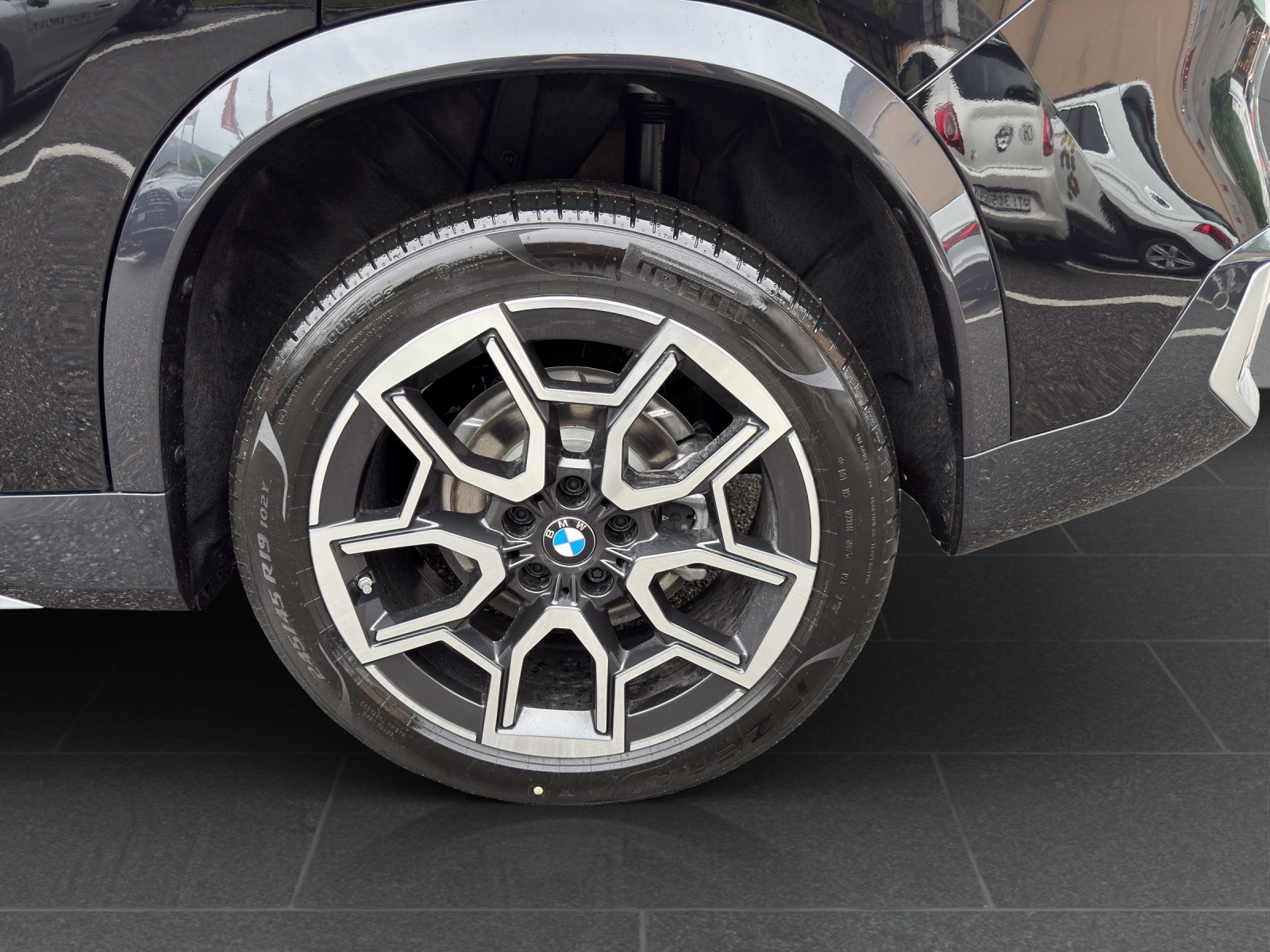 BMW X1 sDrive 18i xLine-image-11