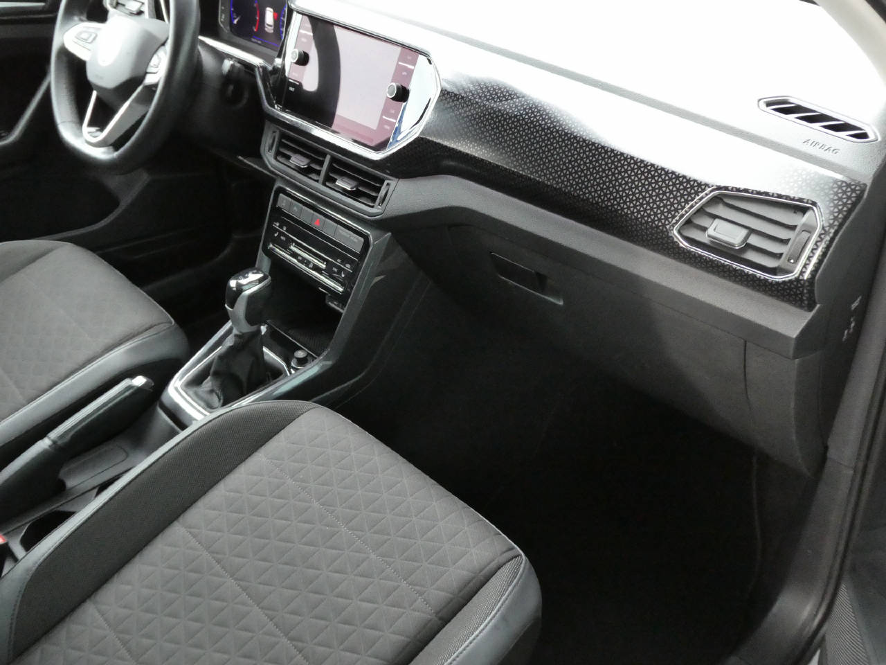 VW T-Cross 1.0 TSI 110 Style DSG-image-10