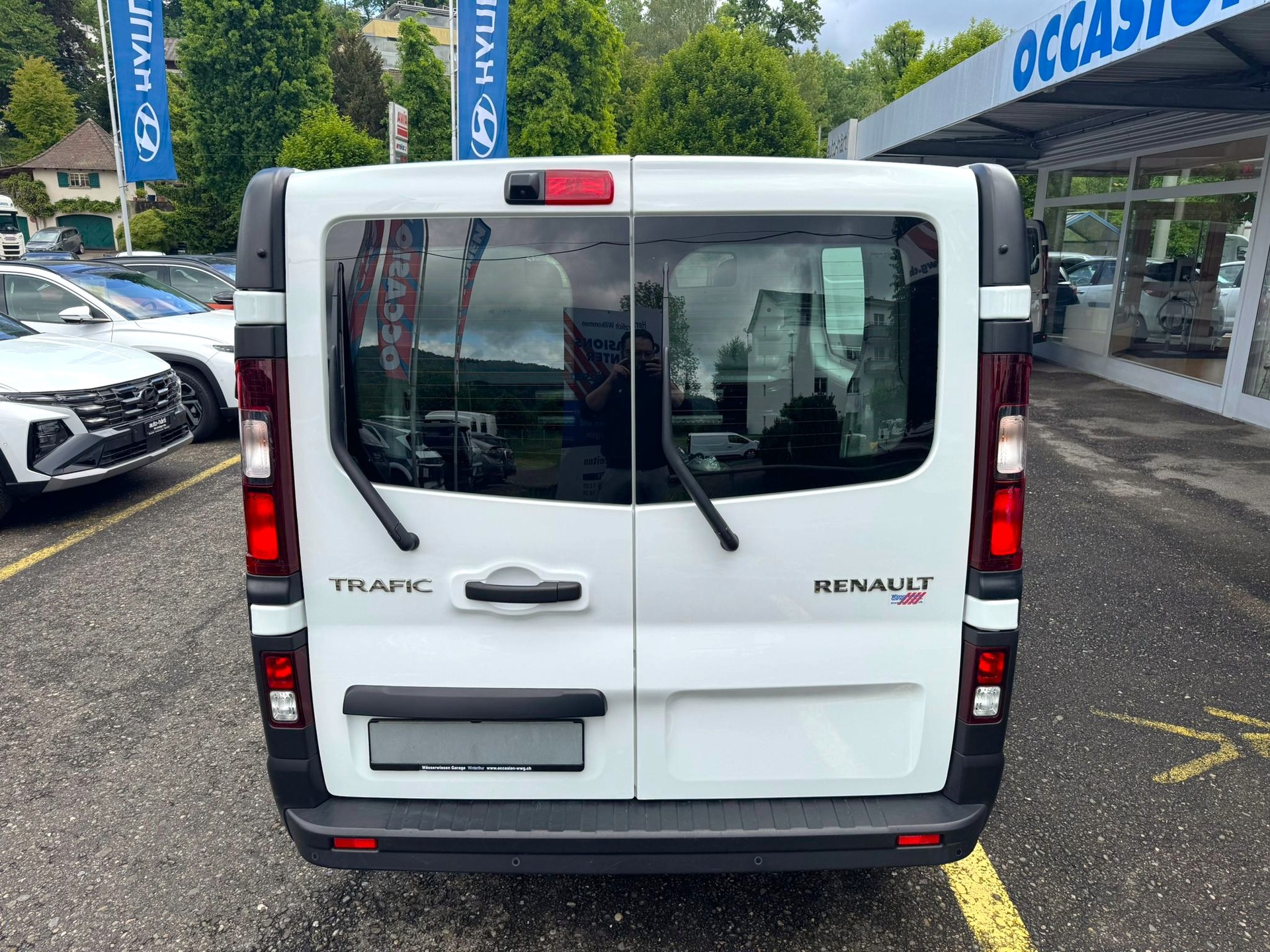 RENAULT Trafic 2.0 dCi 120 3.0t Business L1H1-image-13