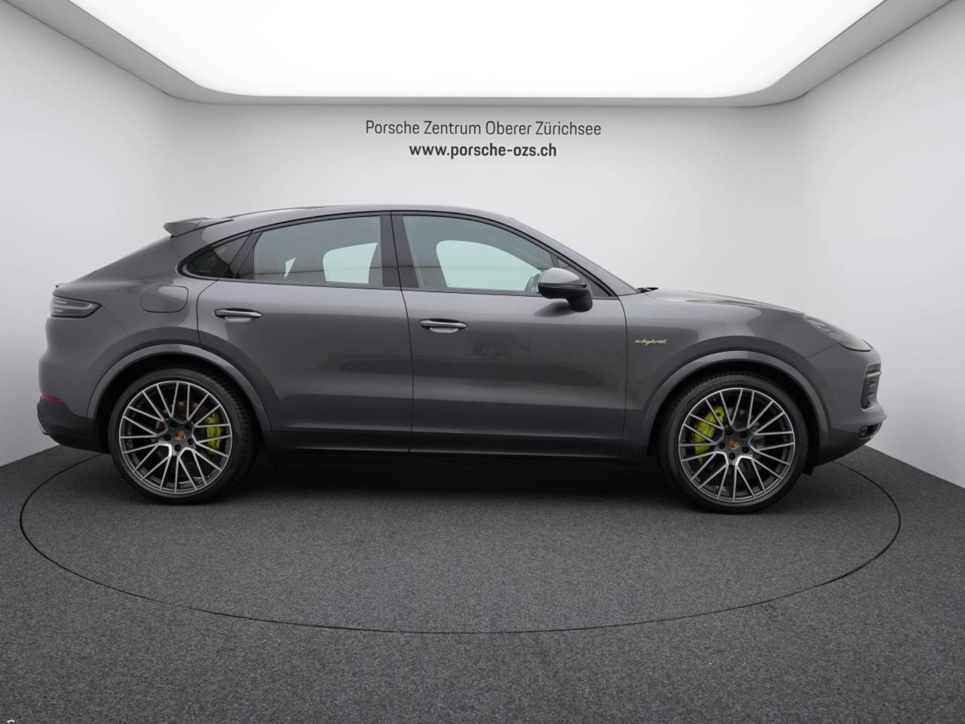 PORSCHE Cayenne E-Hybrid Coupé-image-7