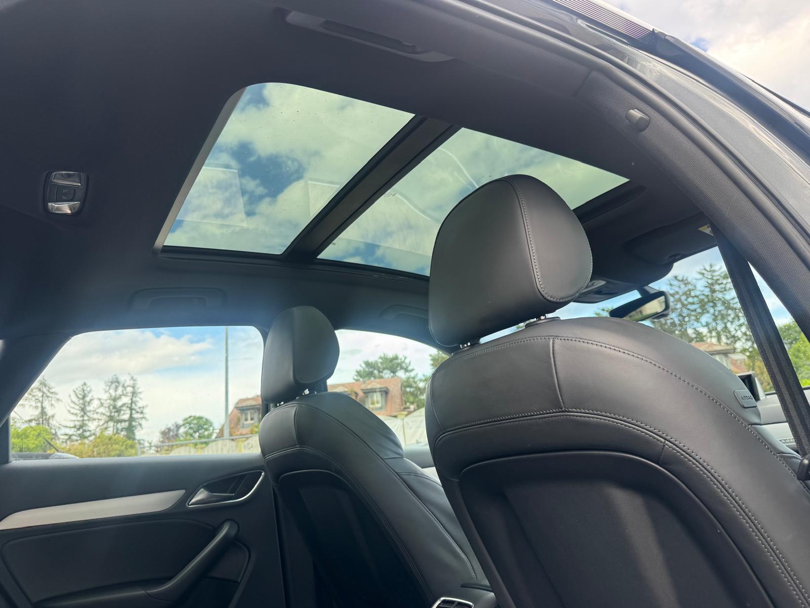 AUDI Q3 2.0 TFSI sport quattro S-tronic-image-14