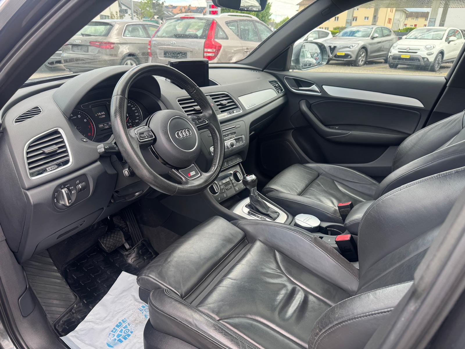 AUDI Q3 2.0 TFSI sport quattro S-tronic-image-10