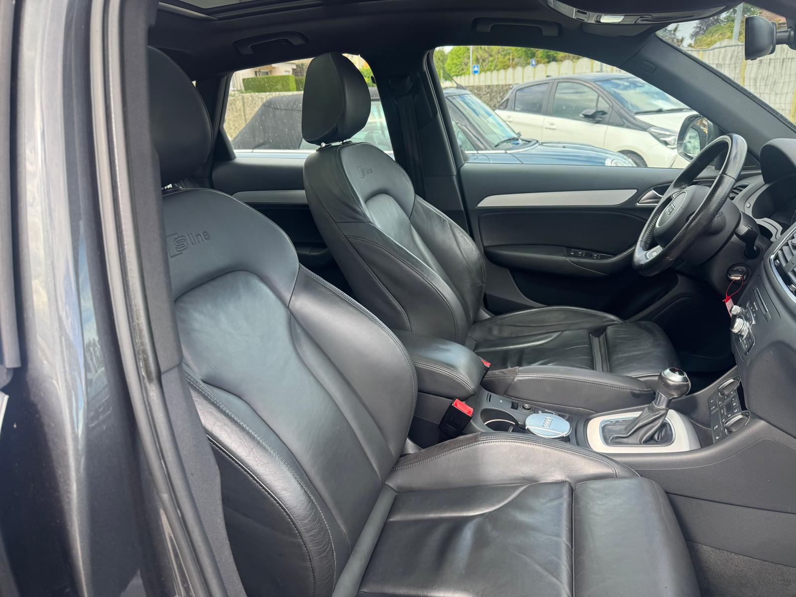 AUDI Q3 2.0 TFSI sport quattro S-tronic-image-8